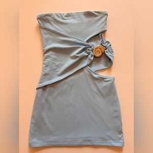 Elegant Blue Dress with Gold Accent